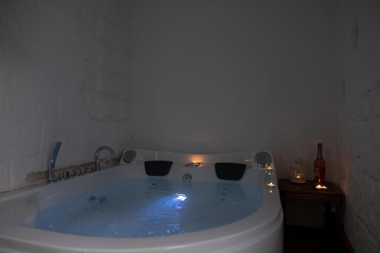 Amalfi Pool Suite - Puglia Mia Apartments Монополи Экстерьер фото