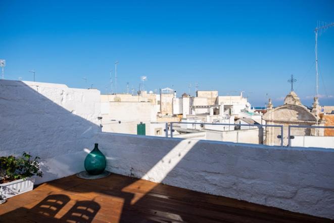 Amalfi Pool Suite - Puglia Mia Apartments Монополи Экстерьер фото